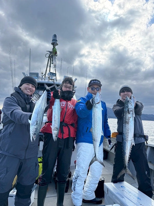 【京都・舞鶴】日本海ブレードジギング釣行！アミエビパターンの京鰆攻略