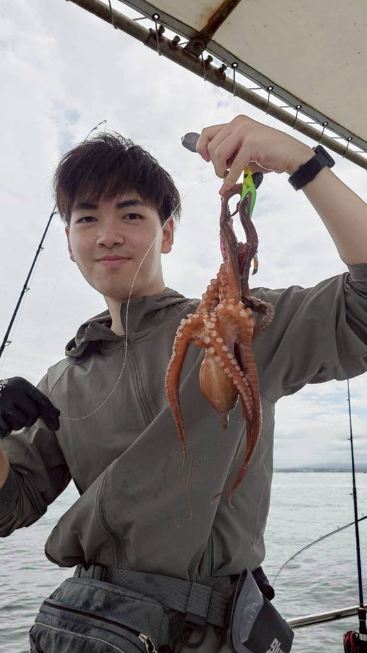 初めての船タコ釣りに挑戦！フラッシュブーストで怒涛の連発を体感