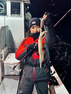 【越前ヤリイカメタル】浅場＆短時間勝負で16杯キャッチ！🎣