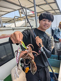 【明石 船タコ釣行レポート】渋い状況を攻略！MAX1kg含む10杯キャッチの秘訣とは？