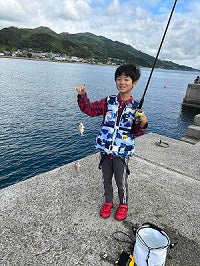 【秋の淡路島】ファミリーフィッシングに最適！波止釣りでアジ＆アオリイカを満喫！