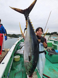 【釣果53.6kg！】相模湾・一義丸でコマセキハダ釣行｜緊張と爆走のファイトを制す！