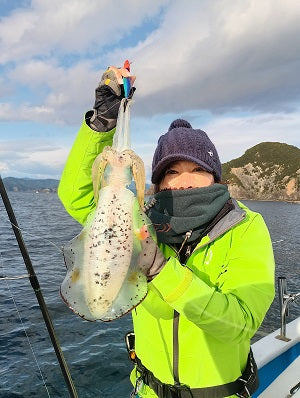 【冬のティップラン】三重・南伊勢で今年最後のエギング釣行！釣果は船中2杯